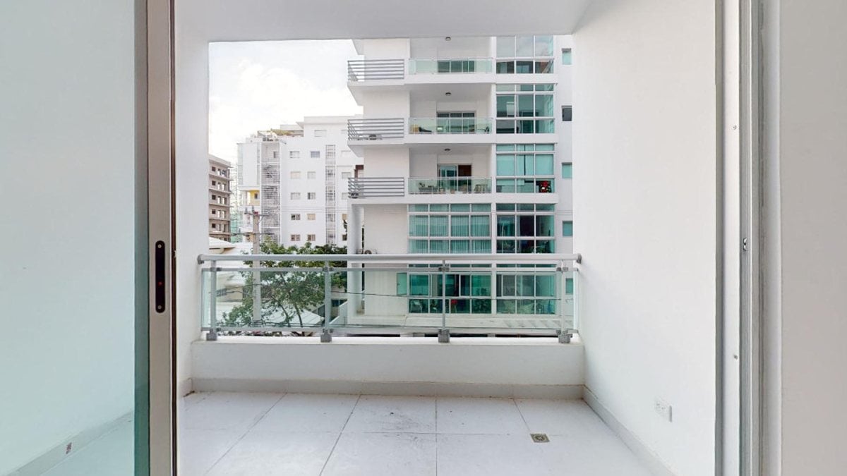 Apartamento en Evaristo Morales, 3 hab, 3 baños – foto 3