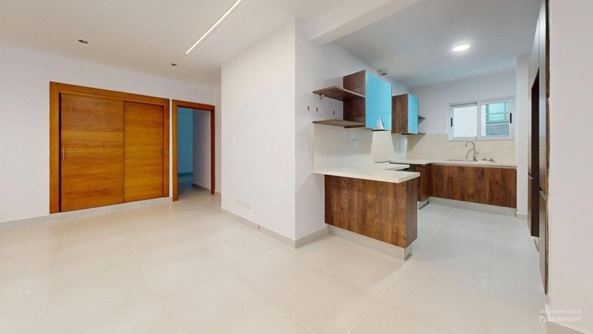 Apartamento en Evaristo Morales, 3 hab, 3 baños – foto 1