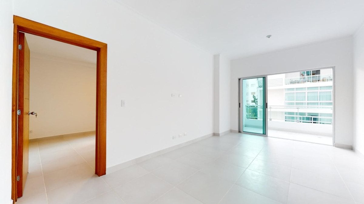 Apartamento en Evaristo Morales, 3 hab, 3 baños – foto 2