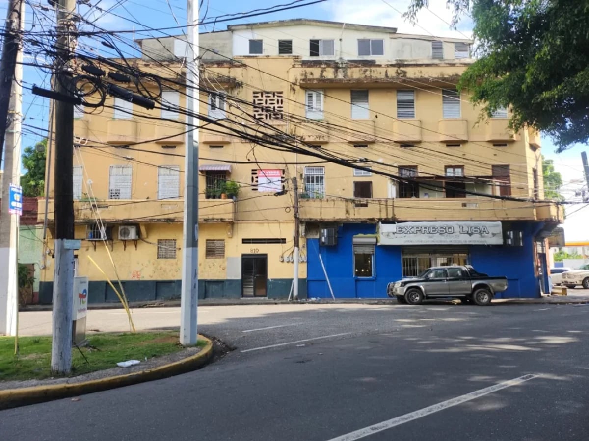 Edificio en venta en Ciudad Nueva – foto 4