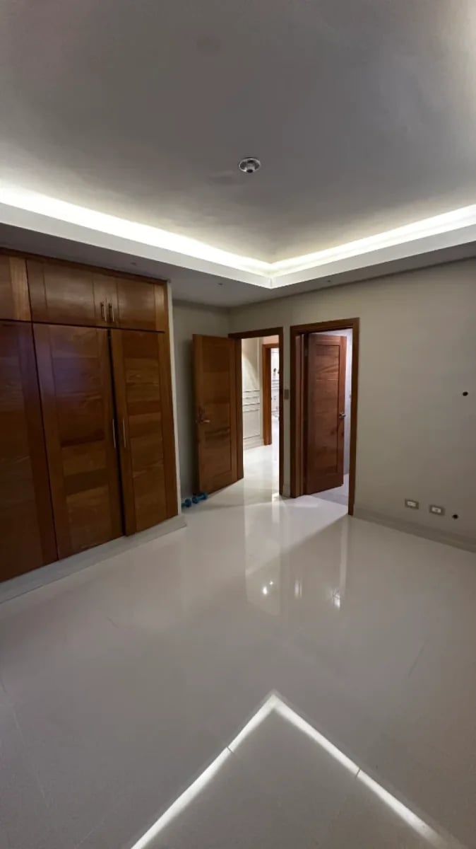 Se vende Apto Evaristo Morales – foto 9