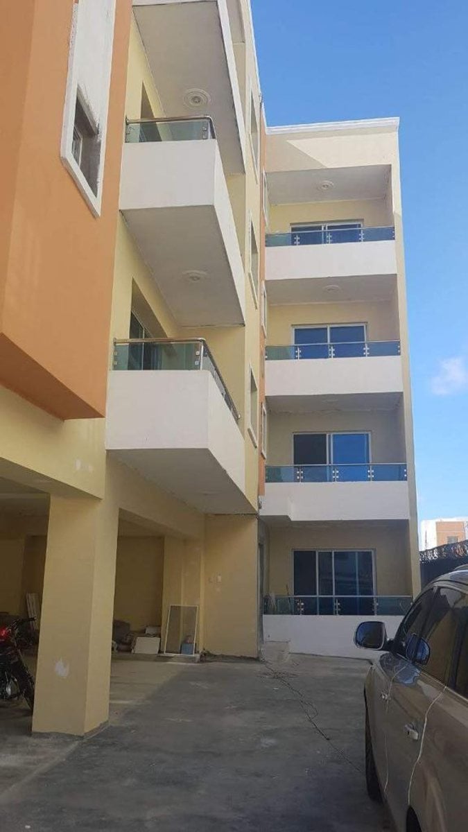 Apartamento en Venta en Vista Hermosa, Santo Domingo Este – foto 2