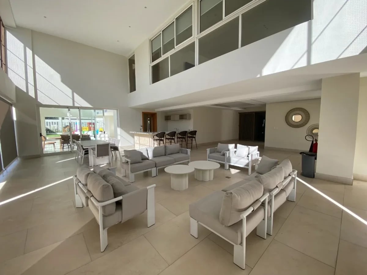 Apartamento Nuevo a estrenar con 3 parqueos – foto 3