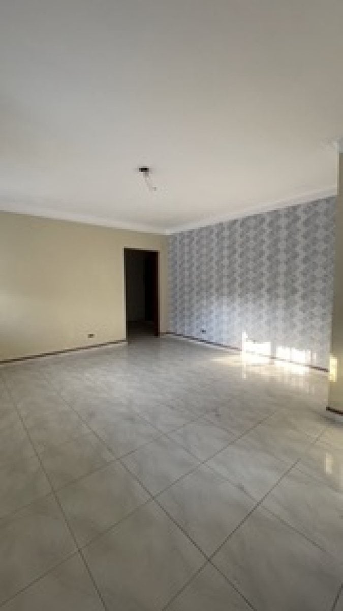 Casa de 4 habitaciones urbanizacion los Restauradores – foto 10