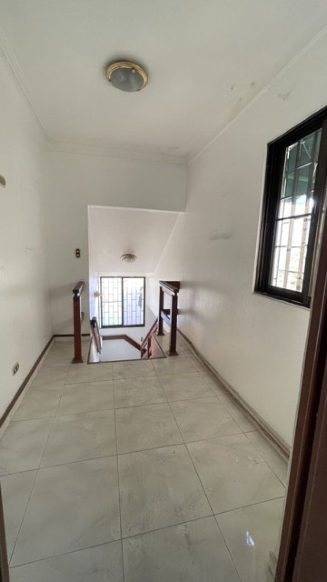 Casa de 4 habitaciones urbanizacion los Restauradores – foto 11