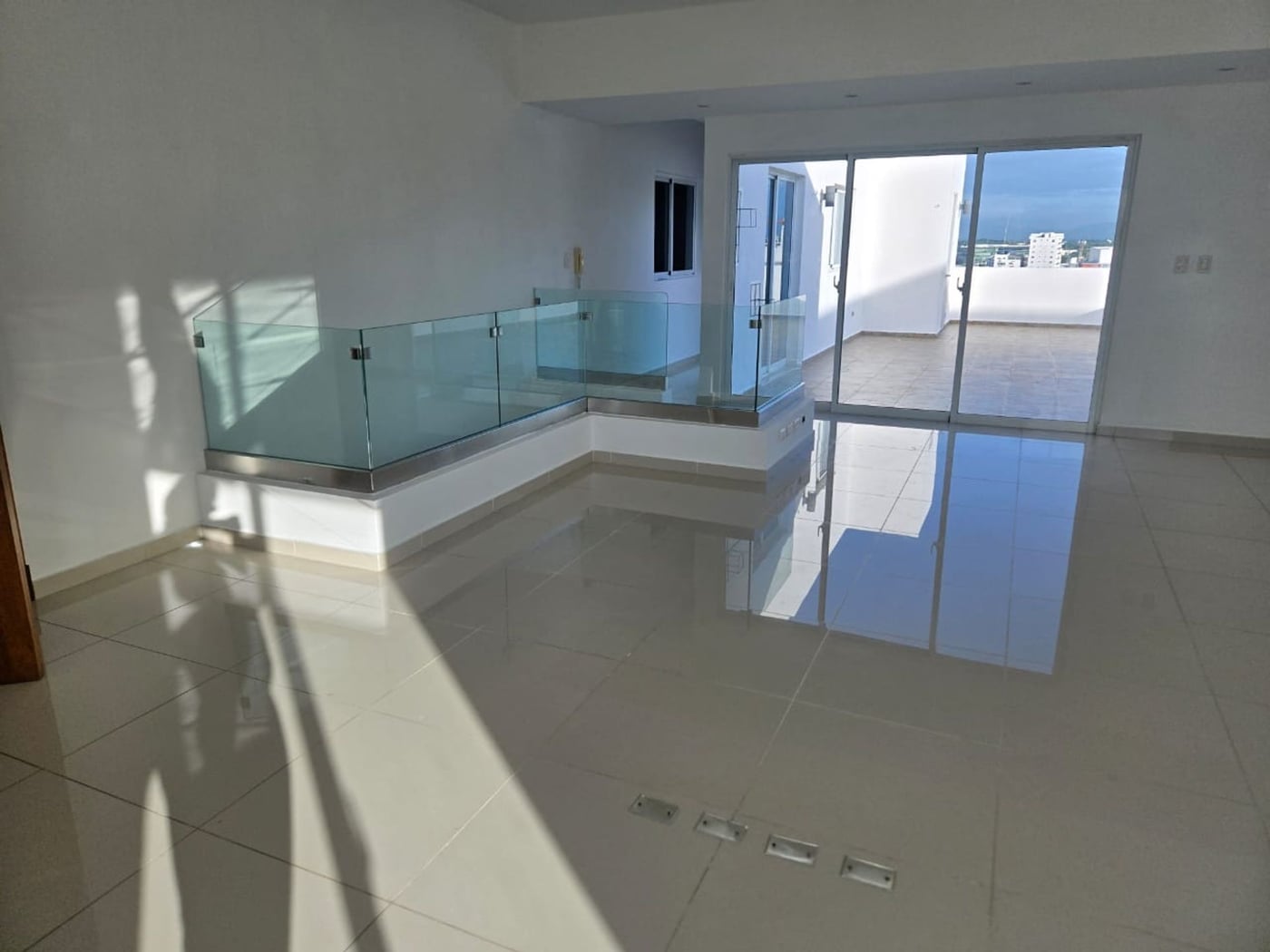 PENTHOUSE EN ALQUILEREN EVARISTO MORALES – foto 8
