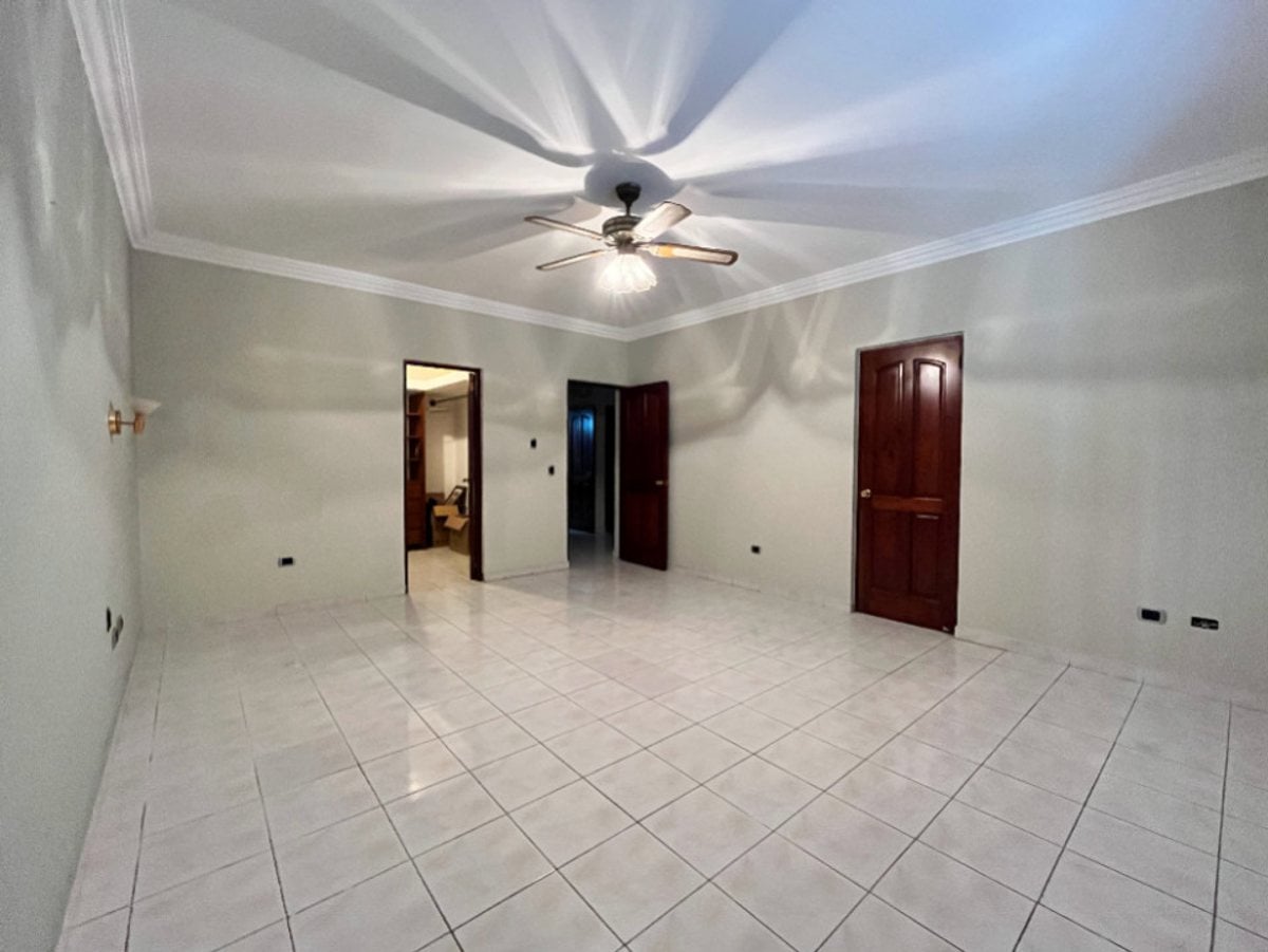 Apartamento de lujo en El Vergel, Santo Domingo – foto 9