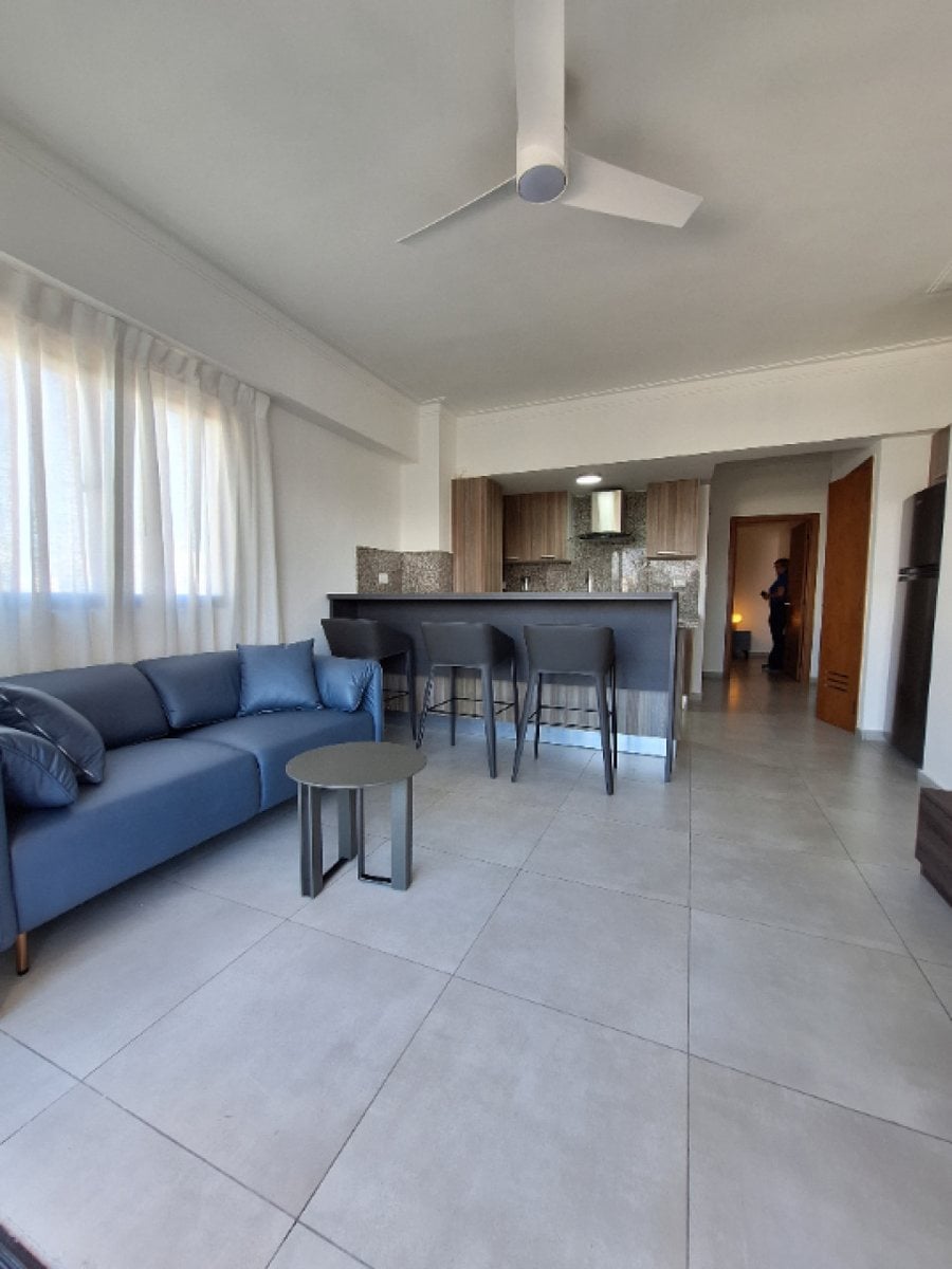 Apartamento en alquiler amueblado en El Vergel – foto 3