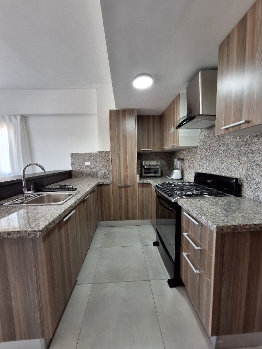 Apartamento en alquiler amueblado en El Vergel – foto 5