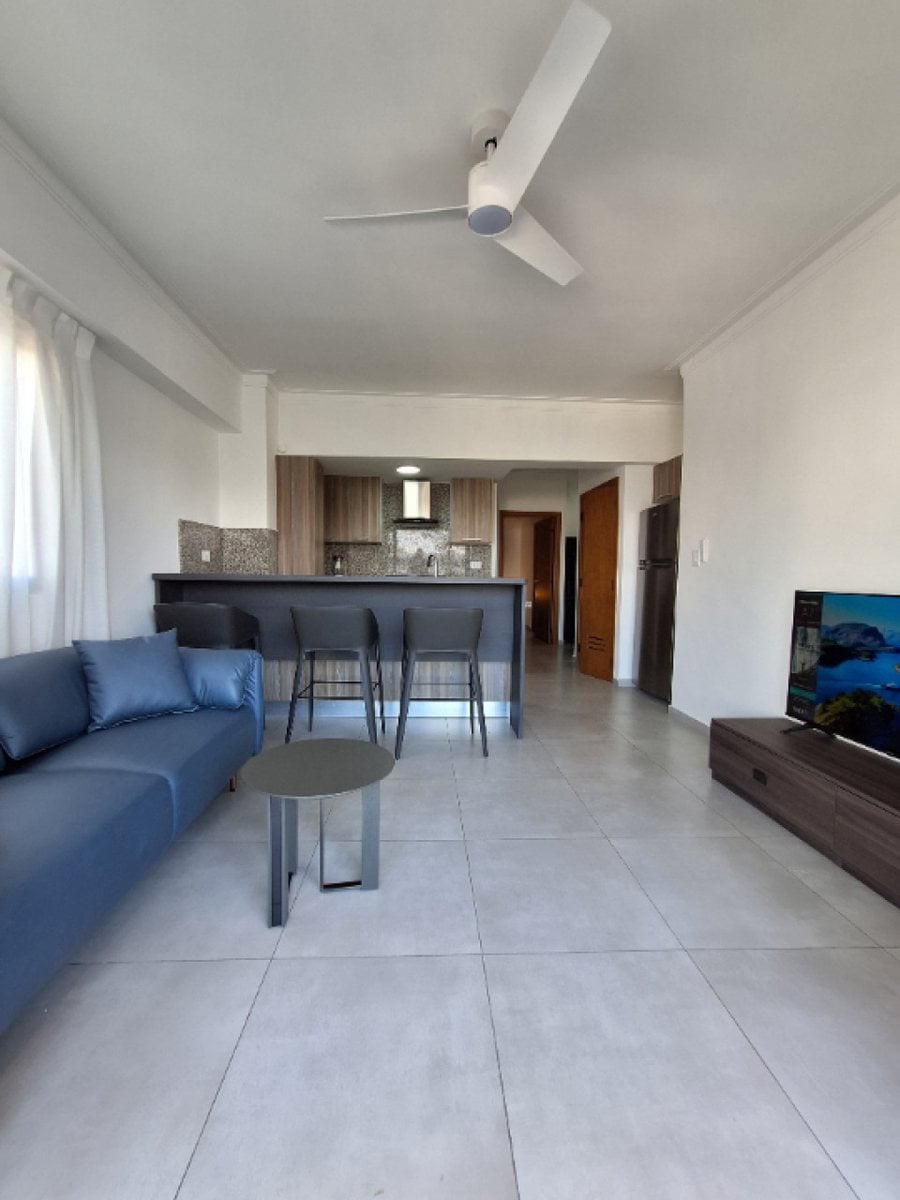 Apartamento en alquiler amueblado en El Vergel – foto 2