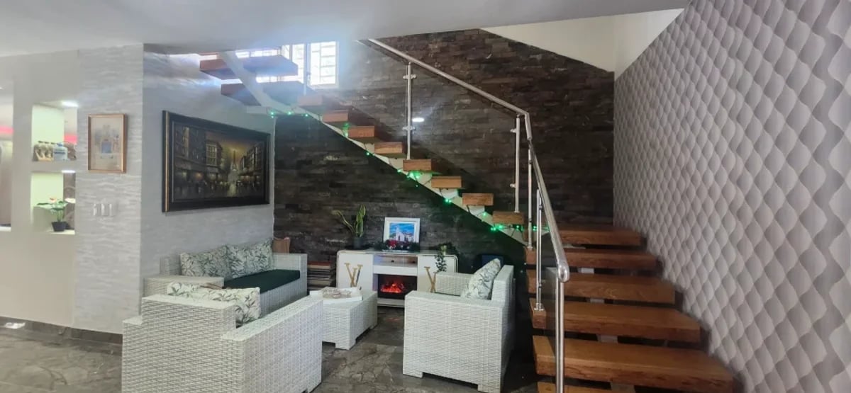 COGEDORA RESIDENCIA EN BENERITO, LA ROMANA – foto 7