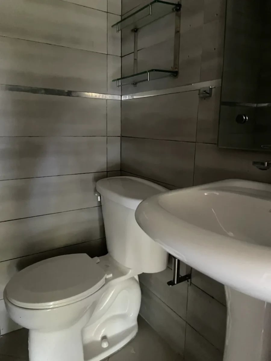 Local de oficina en alquiler en Santo Domingo – foto 6