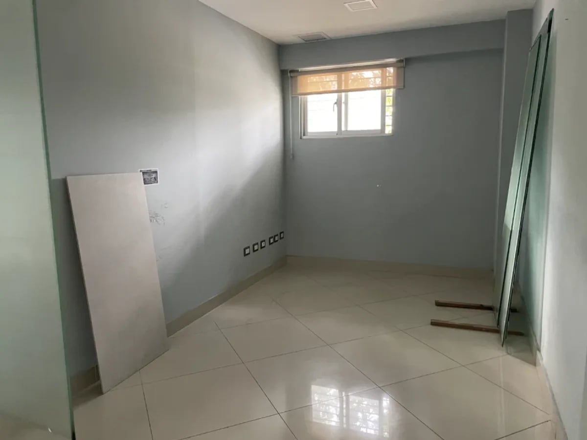 Local de oficina en alquiler en Santo Domingo – foto 3