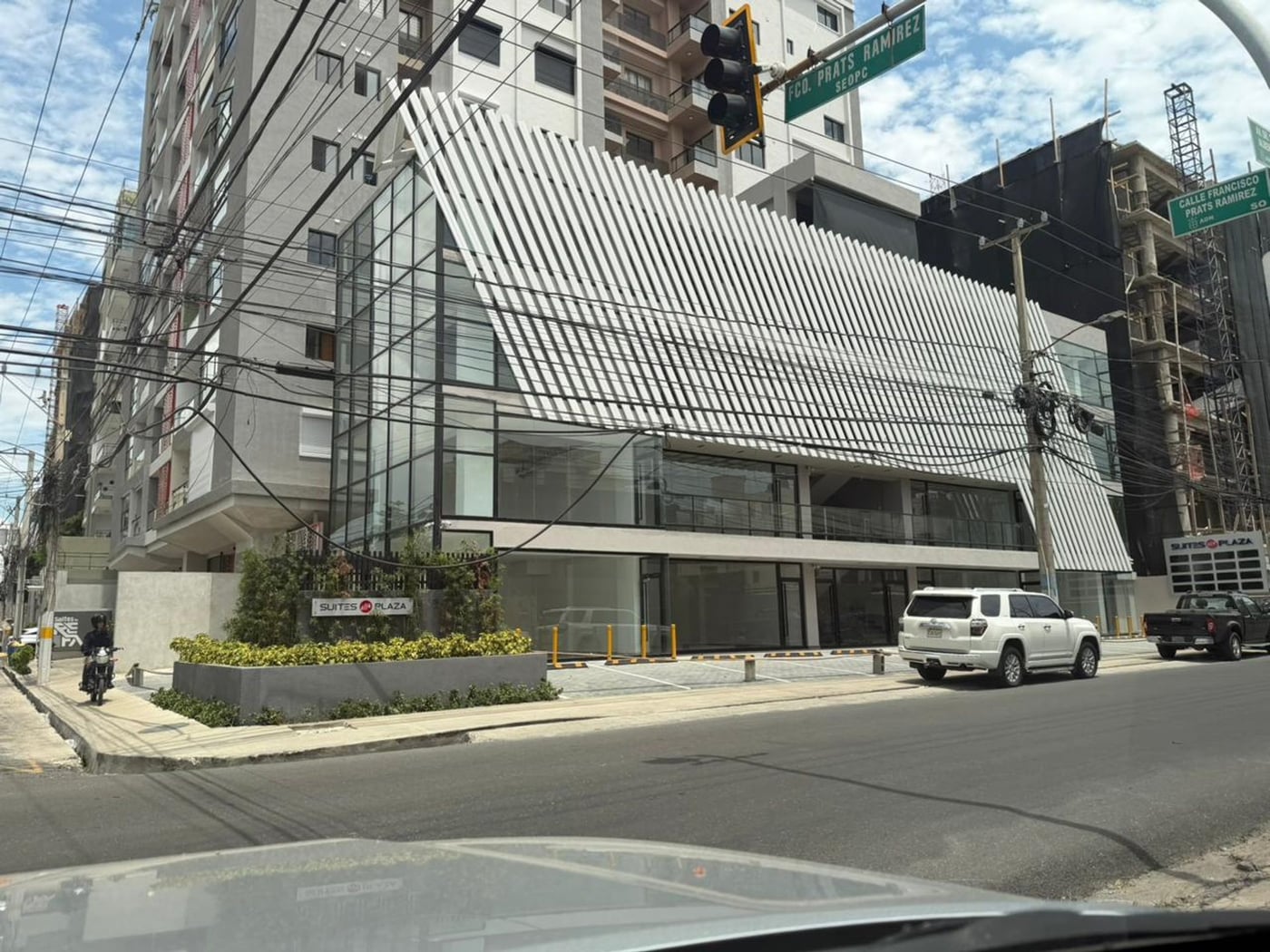 LOCAL COMERCIAL 3er NIVEL EN ALQUILER EN EVARISTO – foto 2