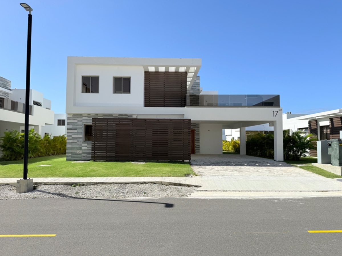 Villa de 4 habitaciones en Punta Cana en alquiler en Punta Cana – foto 1