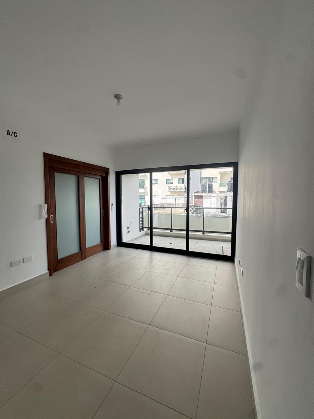 APARTAMENTO EN ALQUILER EVARISTO MORALES – foto 3