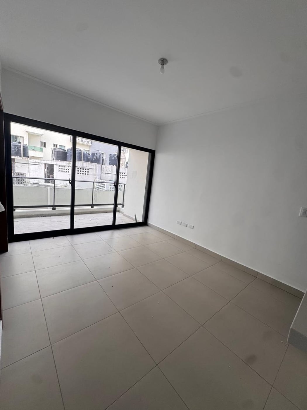 APARTAMENTO EN ALQUILER EVARISTO MORALES – foto 2