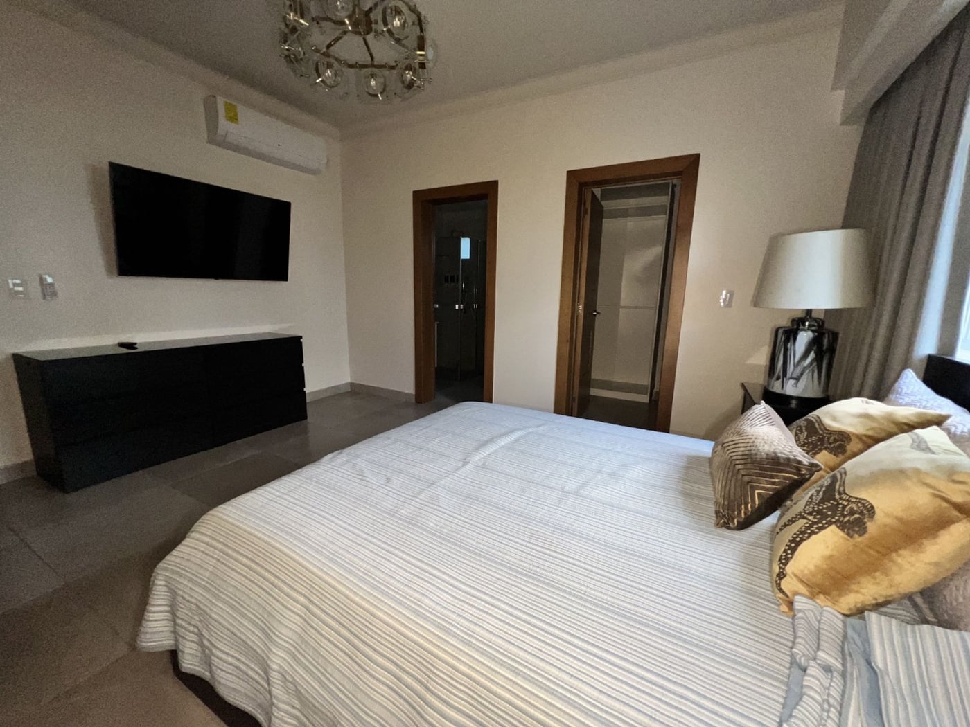 APARTAMENTO EN VENTA 2 DORMITORIOS ENSANCHE NACO S – foto 5