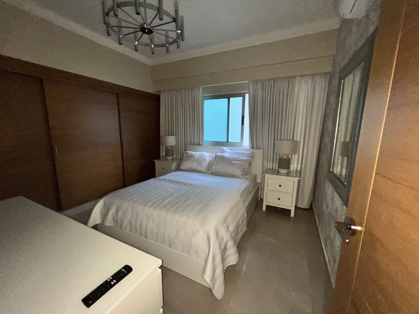 APARTAMENTO EN VENTA 2 DORMITORIOS ENSANCHE NACO S – foto 3