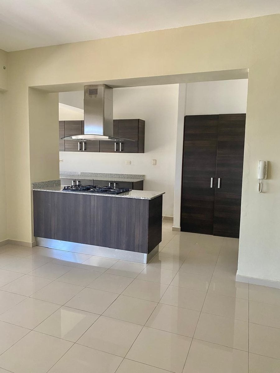 Apartamento en Venta en La Julia, Santo Domingo – foto 5