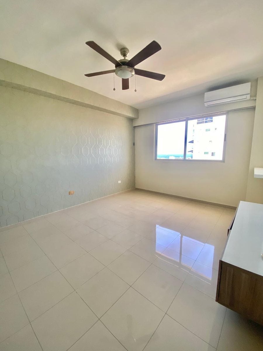 Apartamento en Venta en La Julia, Santo Domingo – foto 8