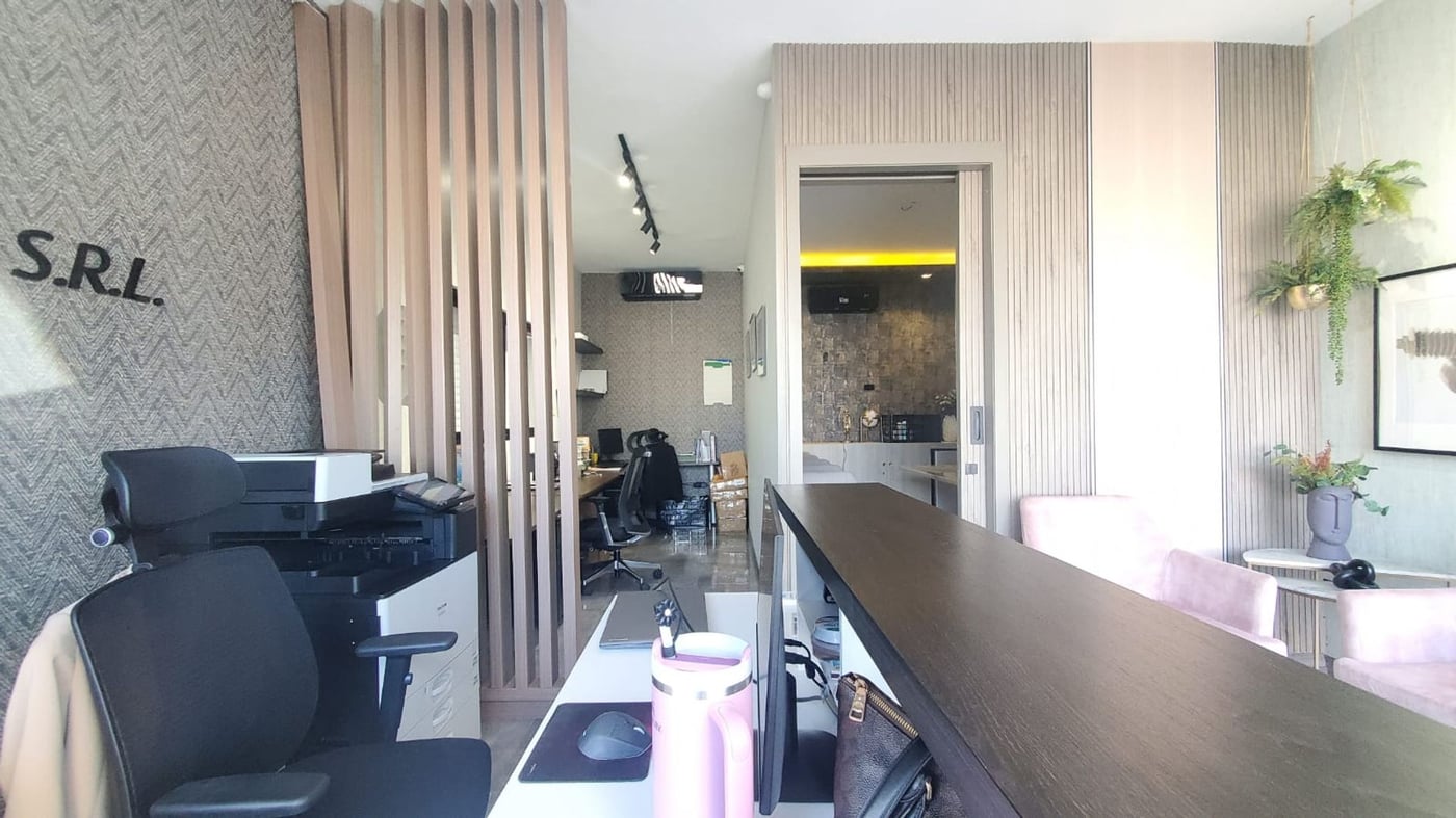 Oficina corporativa en alquiler | urbanización fer – foto 4