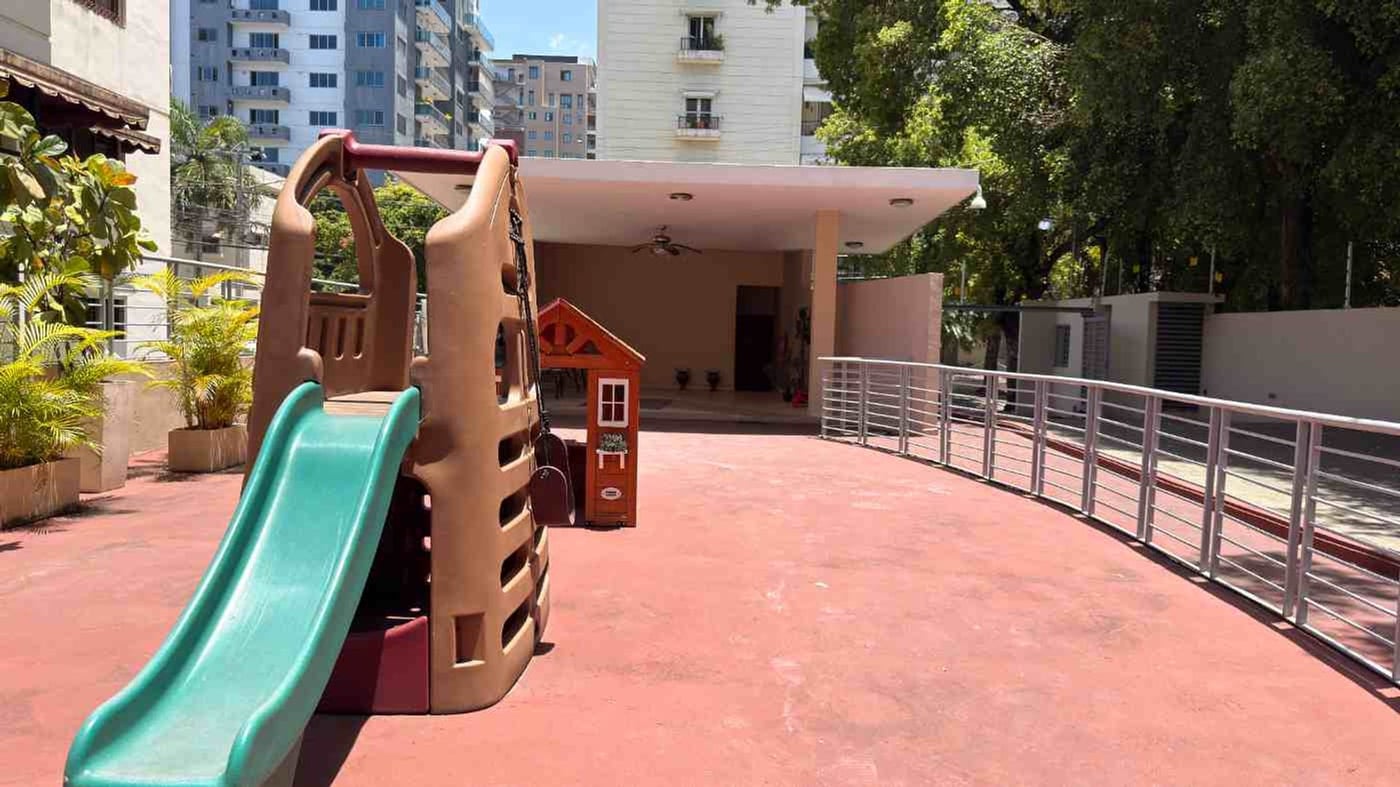 APARTAMENTO CON TERRAZA VENTA EN PIANTINI – foto 2