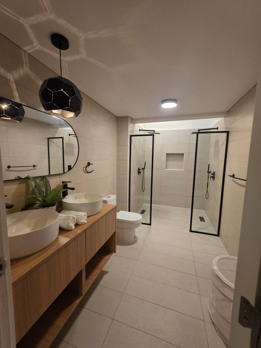 2BR Townhouse | Pool + Rooftop | Playa Chiquita – foto 8