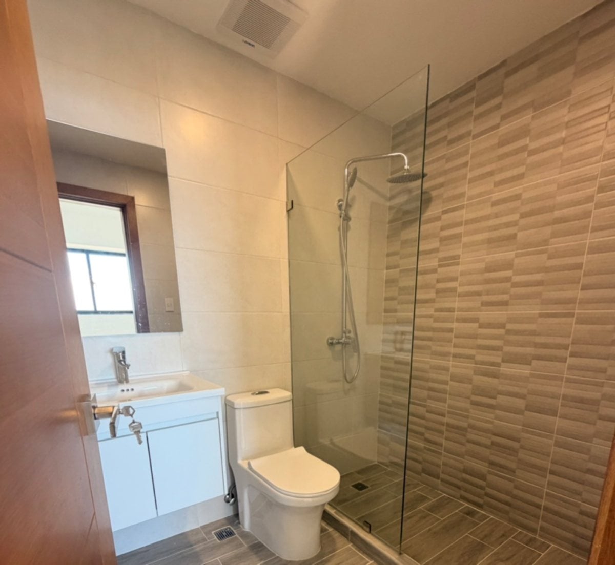 Apartamento en Renacimiento, Santo Domingo – foto 8