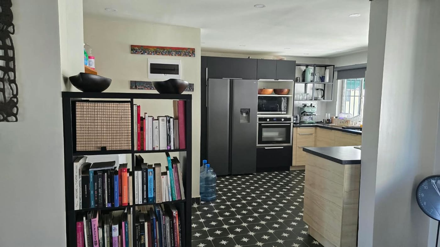 APARTAMENTO EN VENTA AMUEBLADO, EL CACIQUE – foto 2