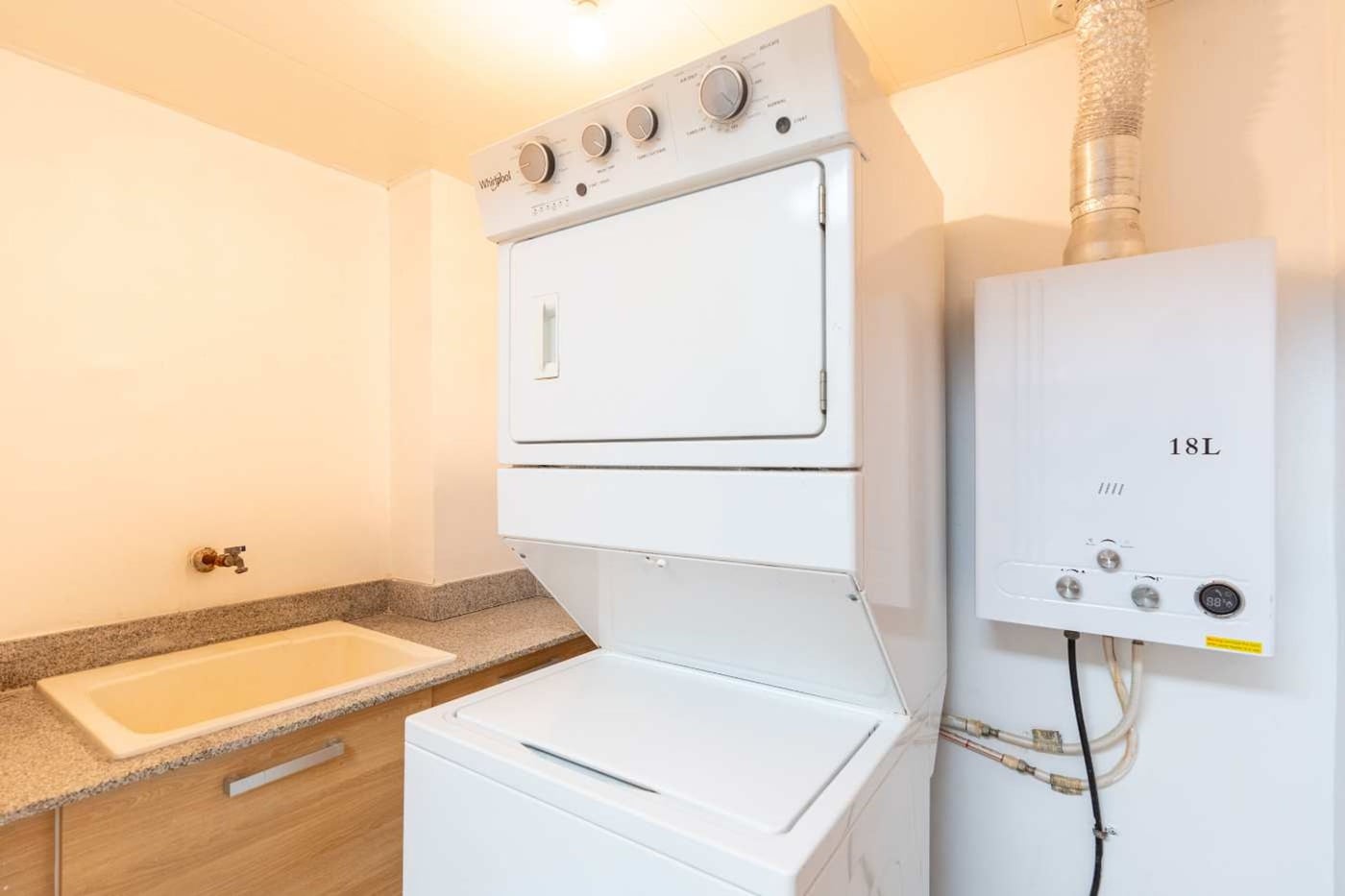 Apartamento en Venta en Riviera Colonial de 3 Hab – foto 5
