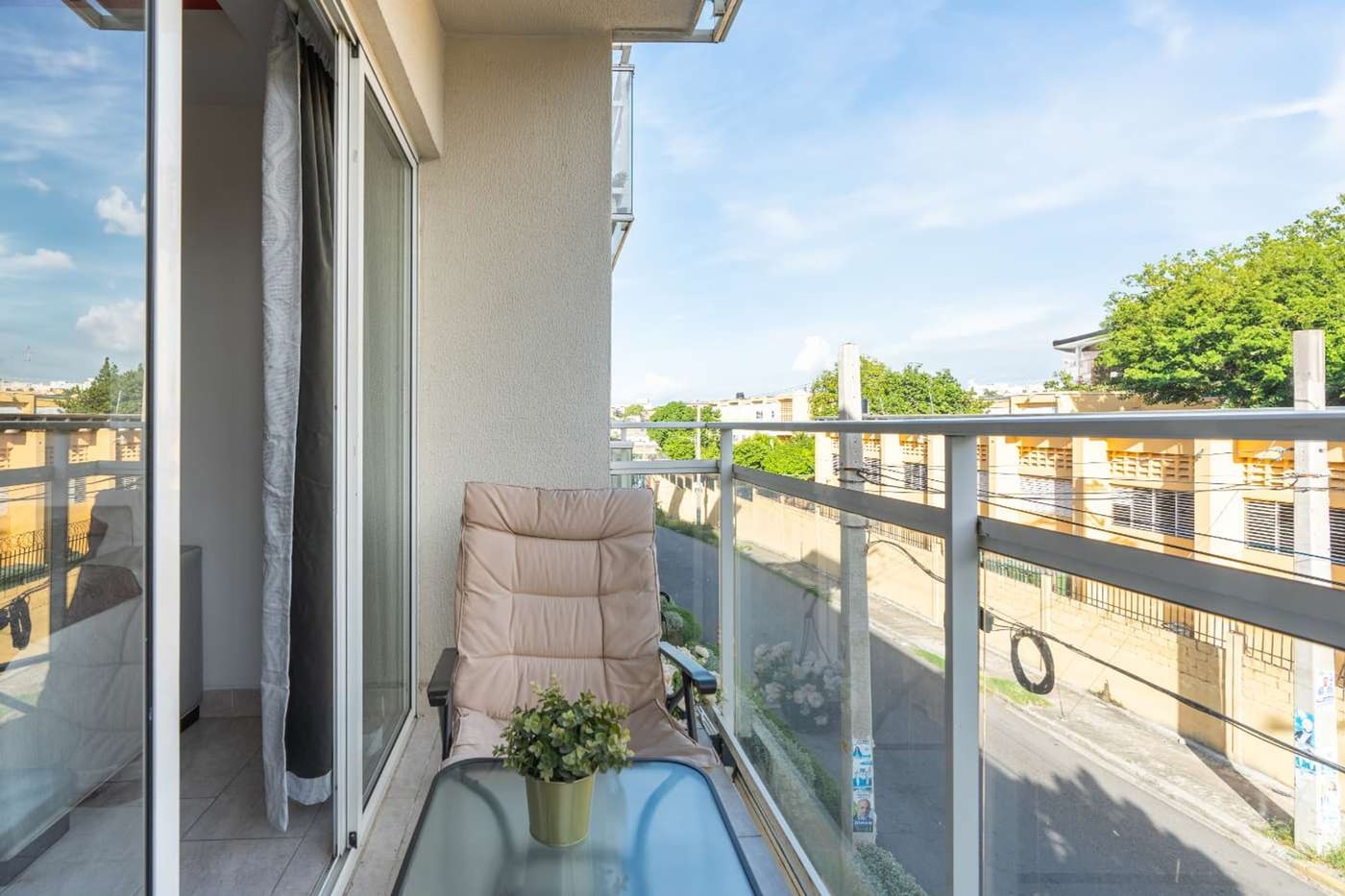 Apartamento en Venta en Riviera Colonial de 3 Hab – foto 3