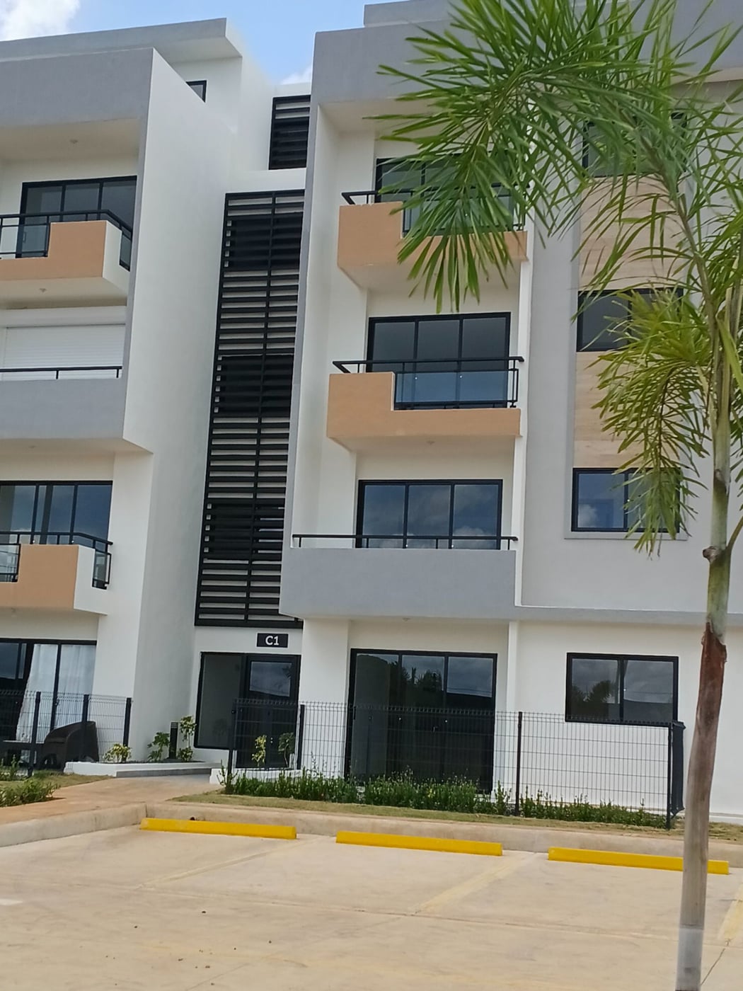 Apartamento en alquiler 2 dormitorios san isidro s – foto 1