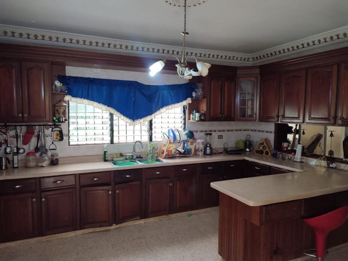 CASA EN VENTA 3 DORMITORIOS VISTA HERMOSA SANTO DO – foto 4