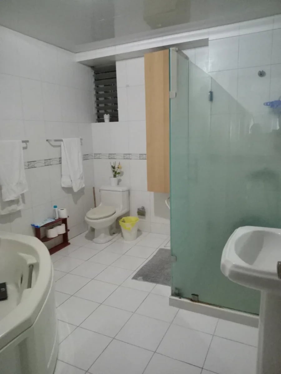 Apartamento familiar con +200m2 y amplio balcon – foto 5