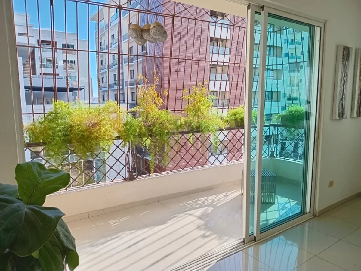 Apartamento familiar con +200m2 y amplio balcon – foto 9