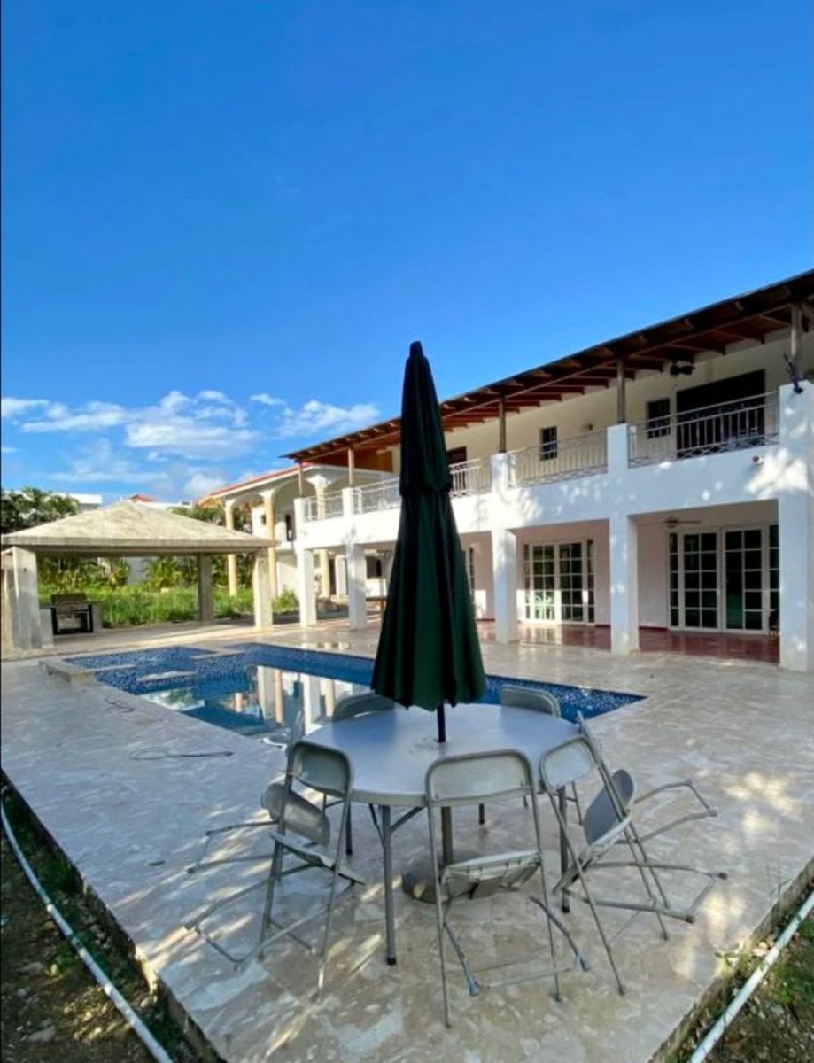 Villa en venta en Metro Country Club, Juan Dolio. – foto 2