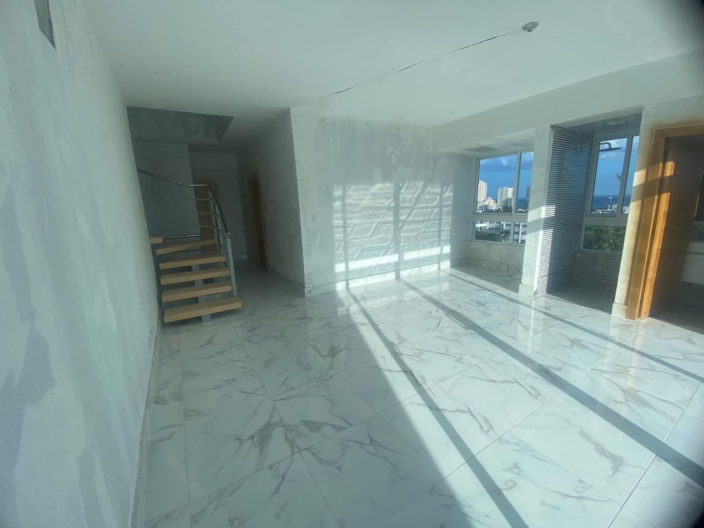 PENTHOUSE EN VENTA 3 DORMITORIOS AVENIDA JOSÉ CONT – foto 2