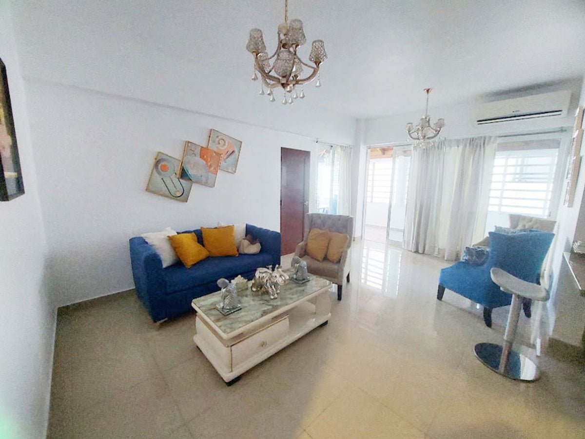 Apartamento amueblado en alquiler – foto 1