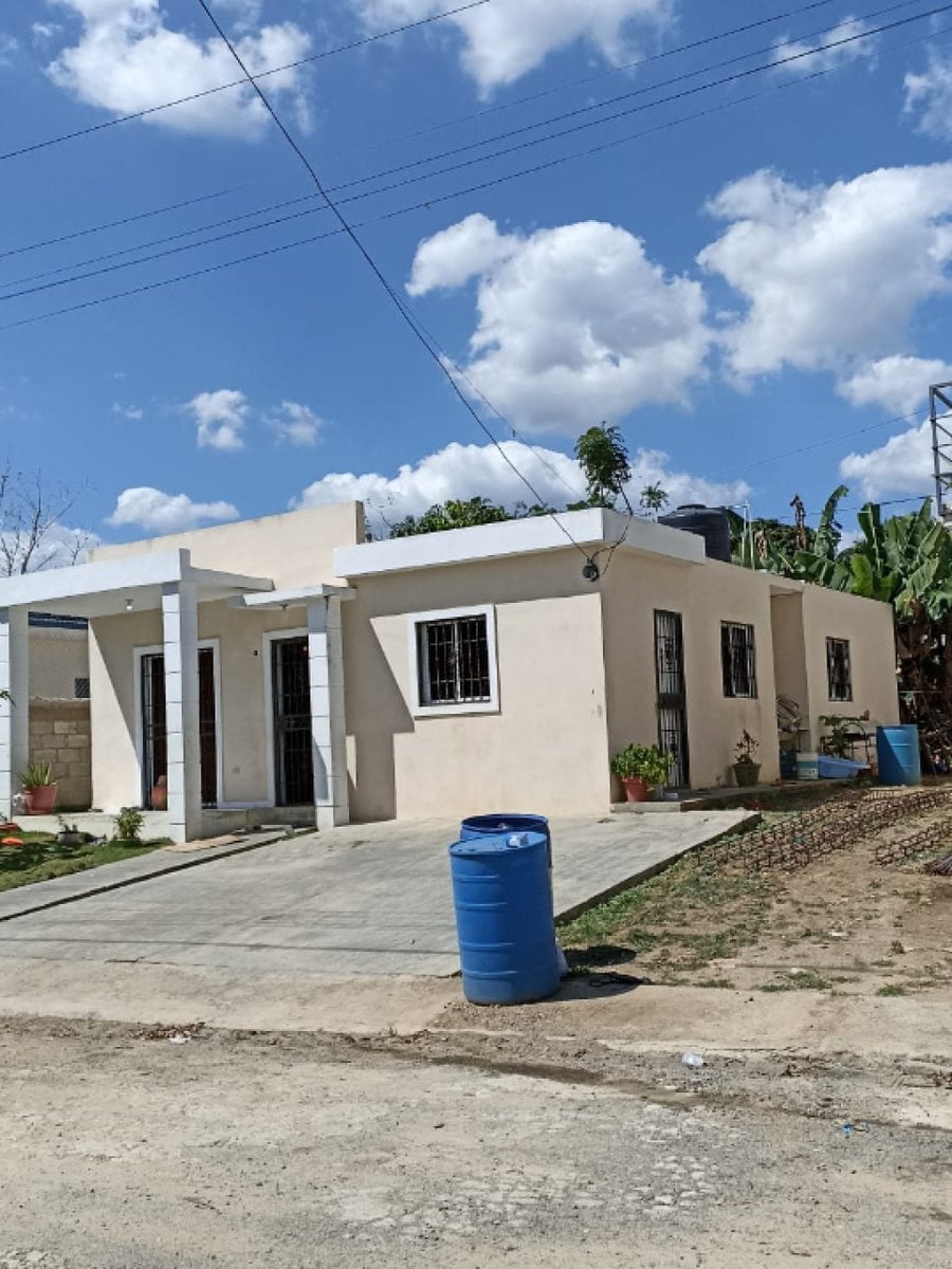 Casa en Cerros de Palmarejo, Santo Domingo Oeste – foto 1