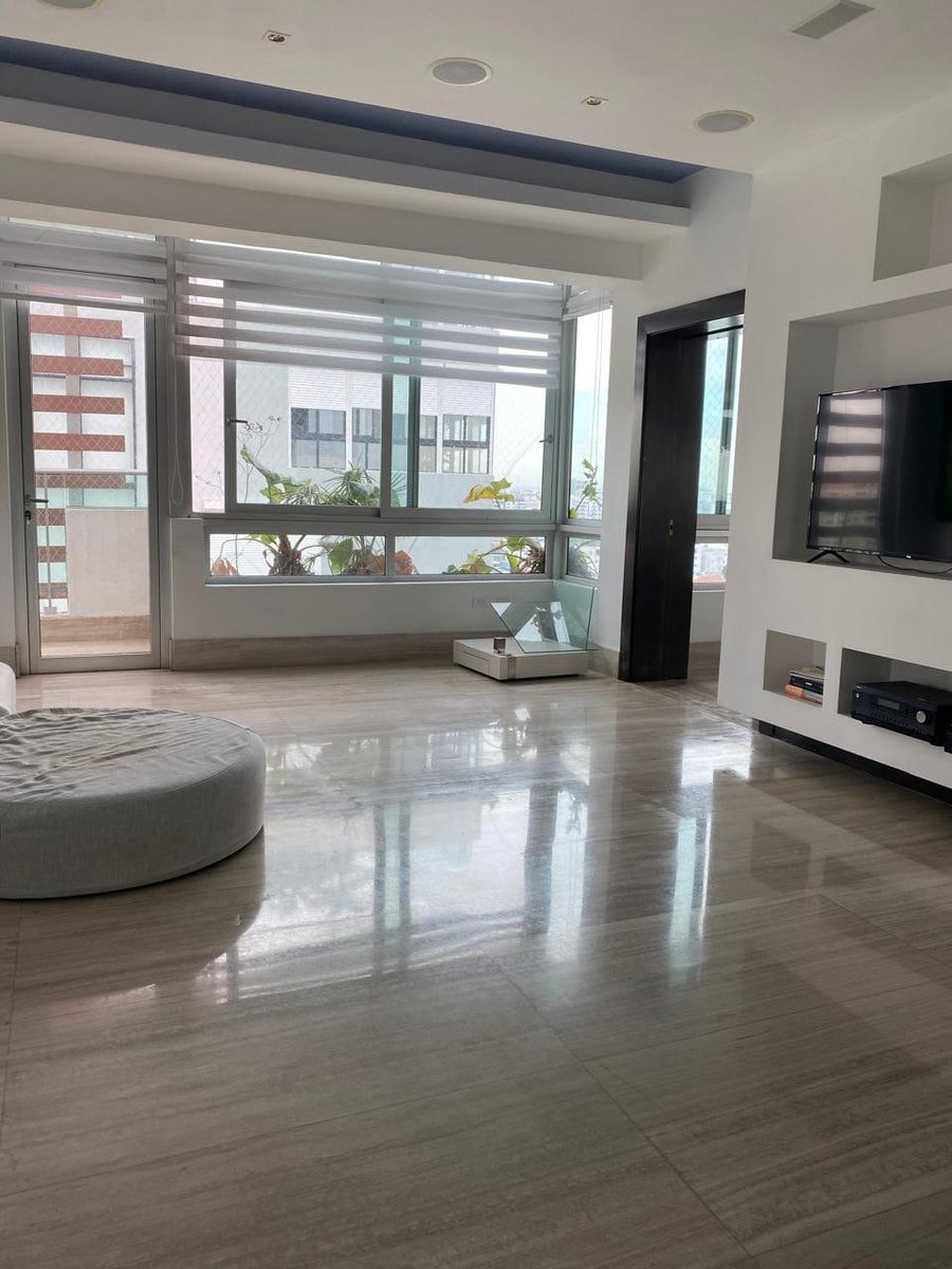 Penthouse en Venta de 3 niveles en Los Cacicazgos – foto 5