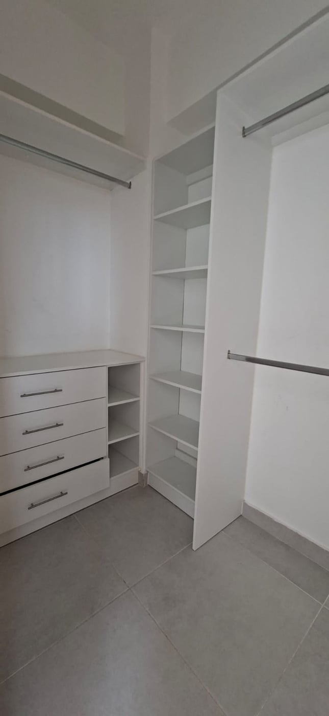 Alquiler con línea blanca completa. – foto 5