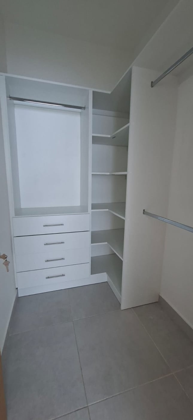 Alquiler con línea blanca completa. – foto 11