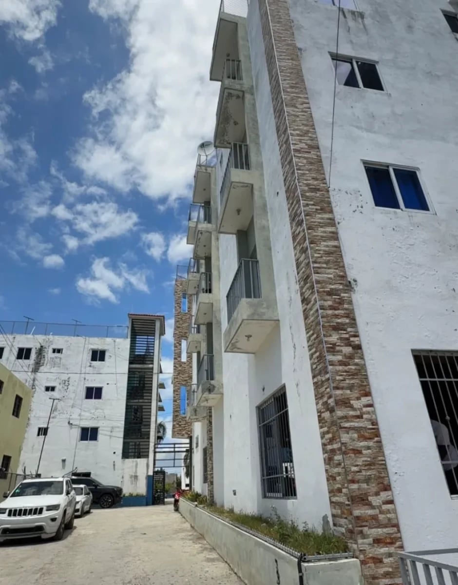 Proyecto de Edificio en Don Gregorio – foto 4