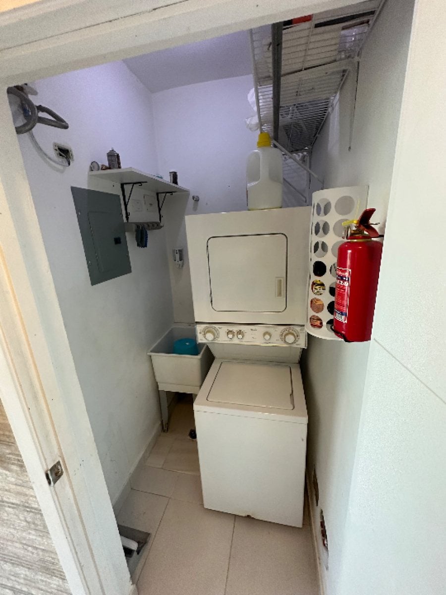 Apartamento en Evaristo Morales, Santo Domingo – foto 4