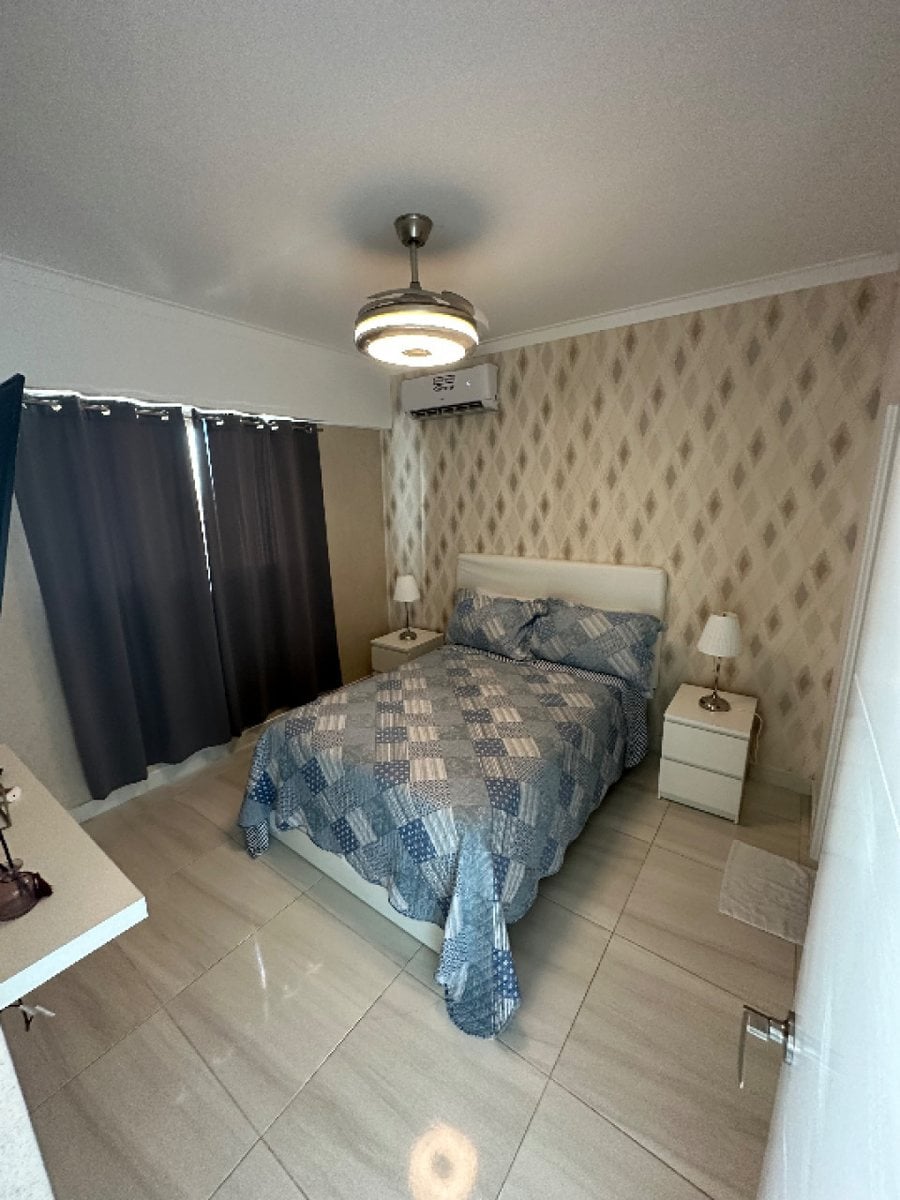 Apartamento en Evaristo Morales, Santo Domingo – foto 5