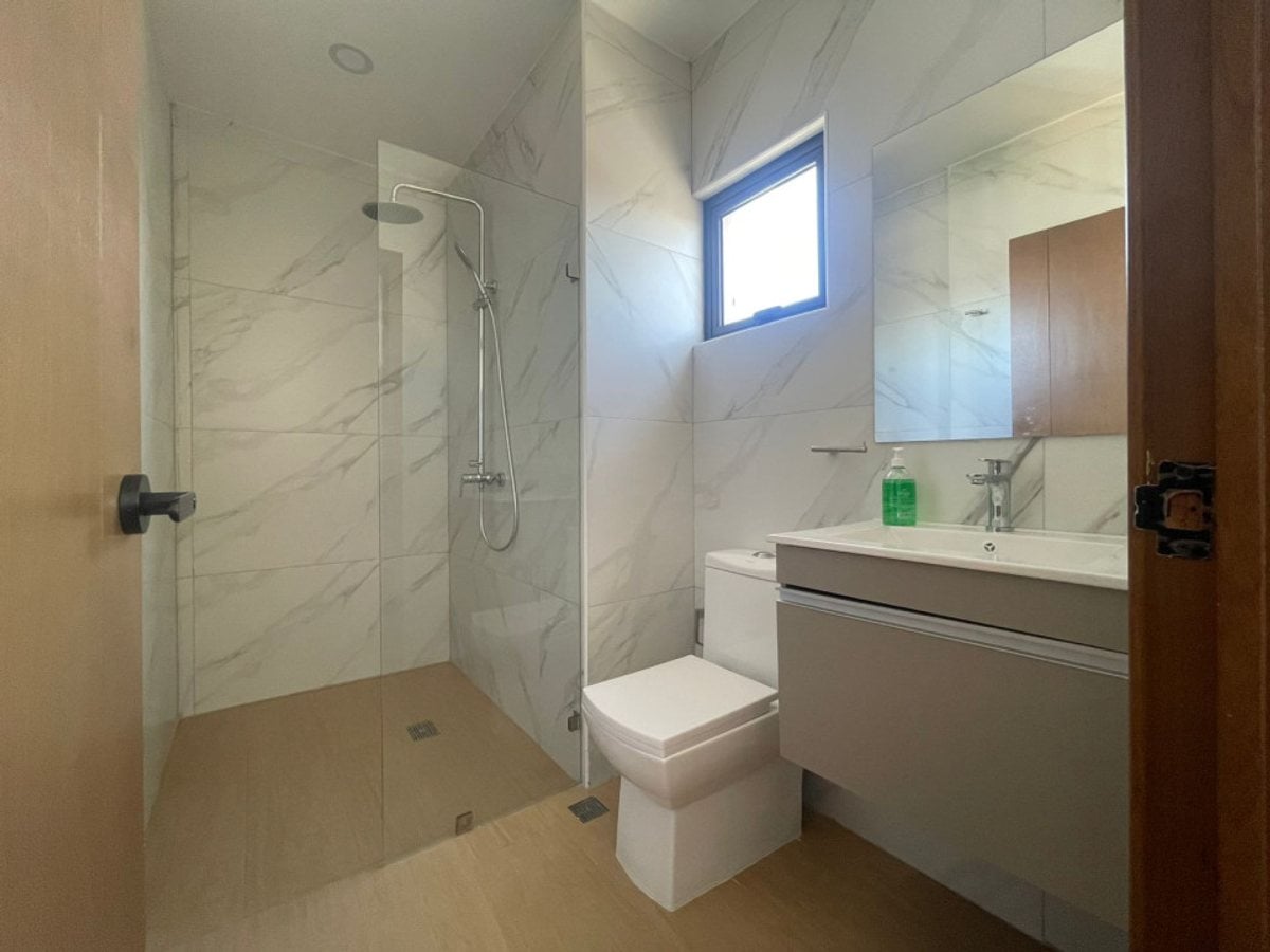 Alquiler Apartamento con Linea Blanca En Naco – foto 5