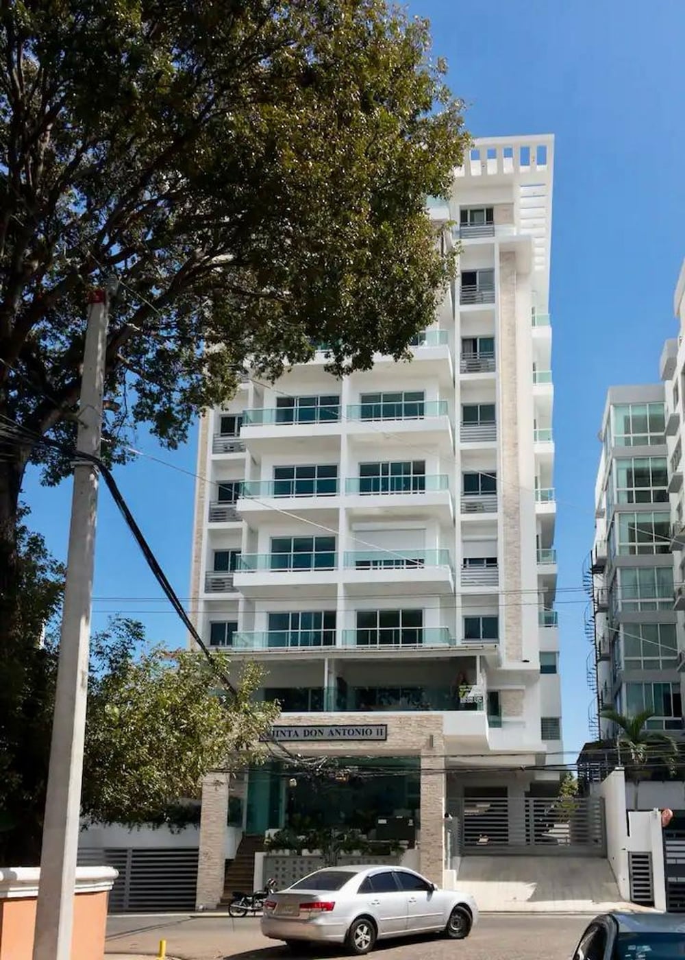 Se renta amplio apartamento en Julieta Morales – foto 1
