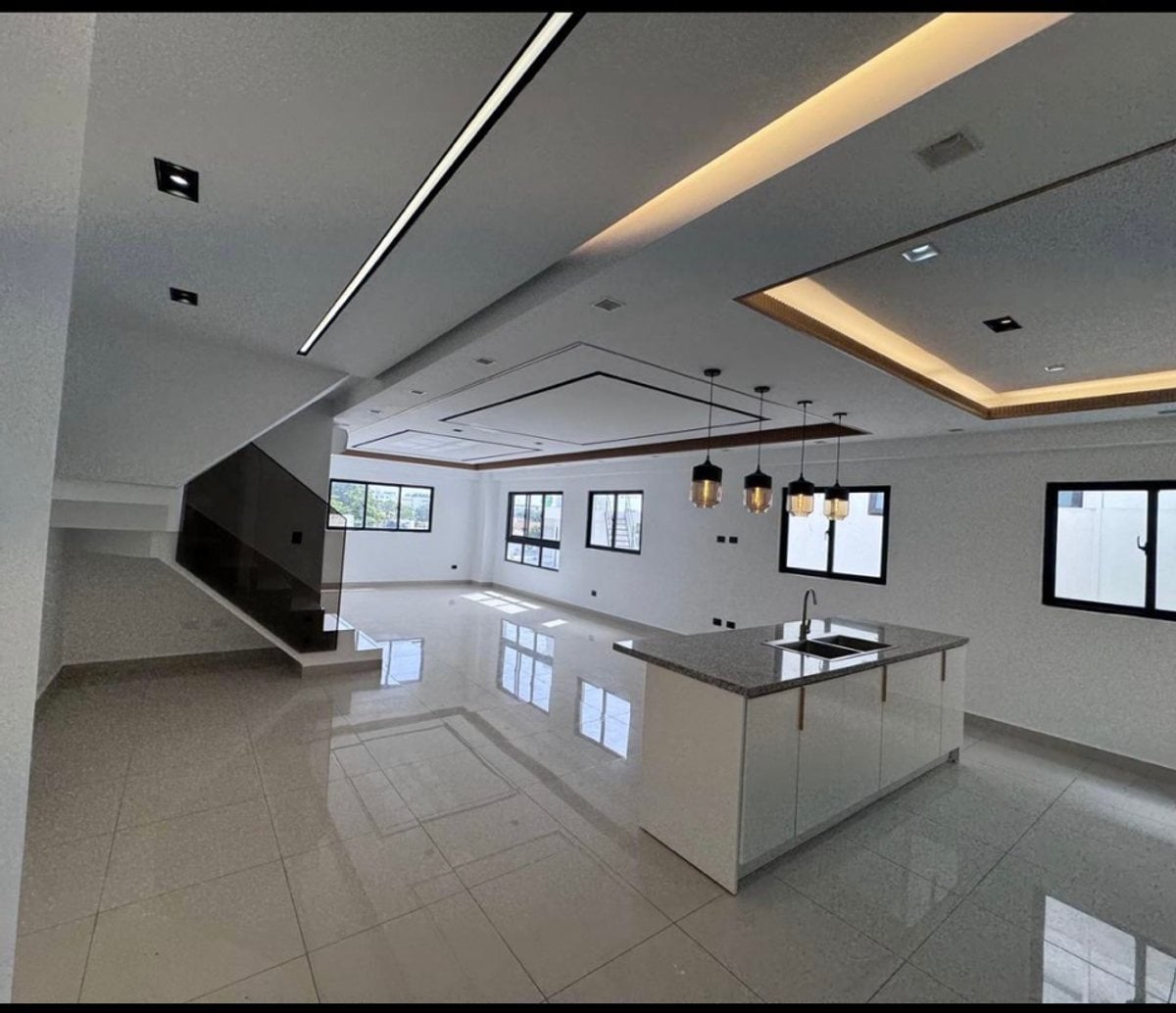 Apartamento amplio en Los Restauradores – foto 3
