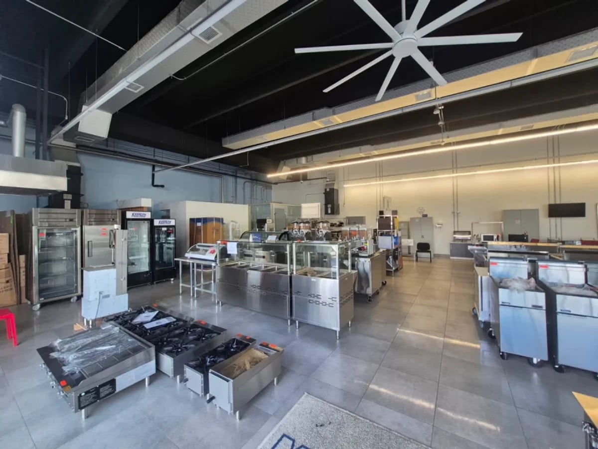 Local comercial en alquiler 250 m² coral mall – foto 5